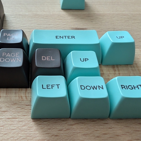 SA Copper Keycaps (Alphas + TKL) - Picture 5 of 7